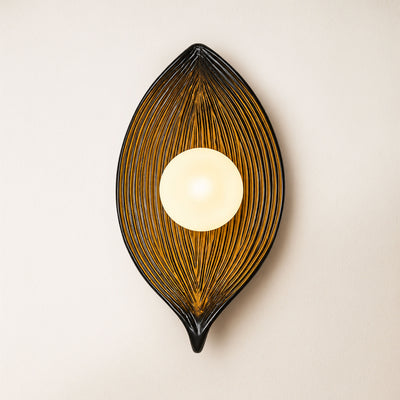 Sylvara Resin Leaf Wall Sconce 